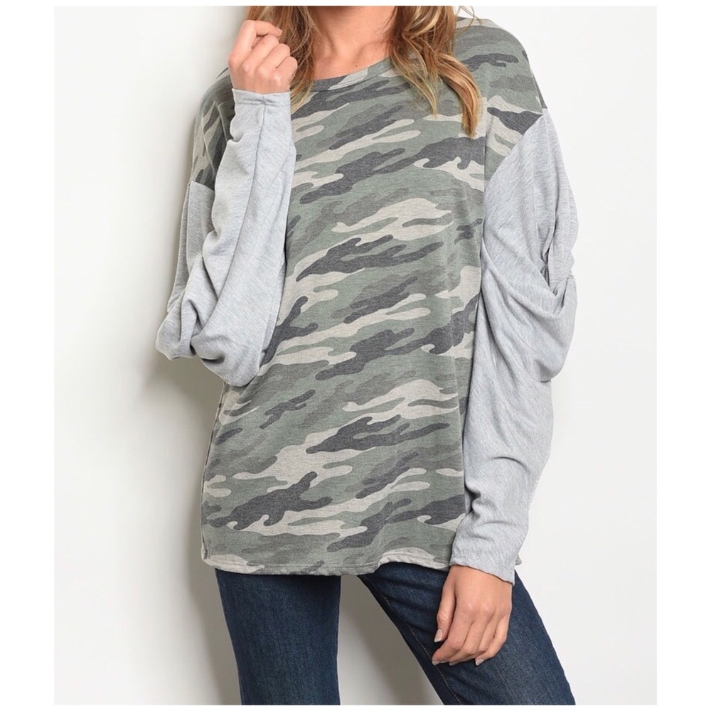 GRAY CAMO TOP - Picture 3 of 9
